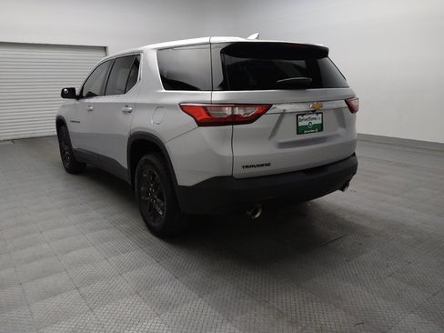 Used 2020 Chevrolet Traverse LS FWD image 5