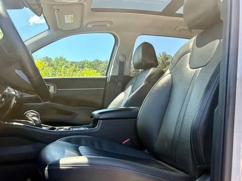 Used 2022 Kia Sorento EX w/ Panoramic Sunroof Package FWD image 27