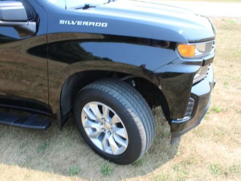 Used 2021 Chevrolet Silverado 1500 Custom AWD/4WD image 6