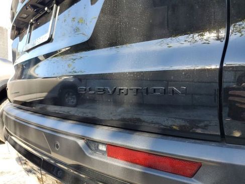 New 2026 GMC Acadia Elevation w/ Black Edition FWD image 9