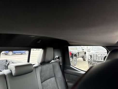 Used 2025 Toyota Tacoma TRD Pro image 14