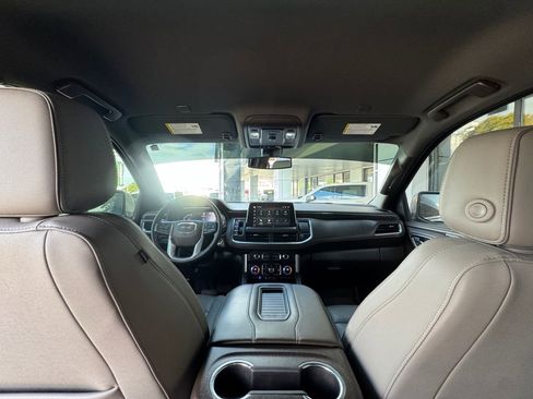 Used 2022 GMC Yukon SLT image 24