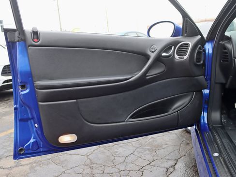 Used 2006 Pontiac GTO image 24