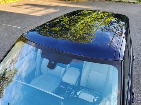 Used 2016 Land Rover Range Rover image 25