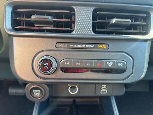 New 2025 Ford Maverick XLT w/ XLT Luxury Package image 35