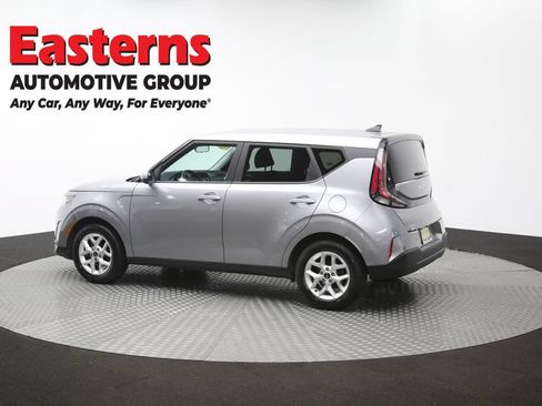 Used 2023 Kia Soul LX w/ Option Group 015 FWD image 62