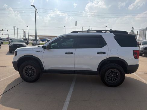 Used 2026 Honda Passport TrailSport image 8