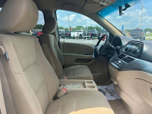 Used 2010 Honda Odyssey EX image 17