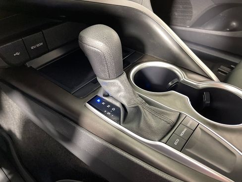 Certified 2024 Toyota Camry LE FWD image 22
