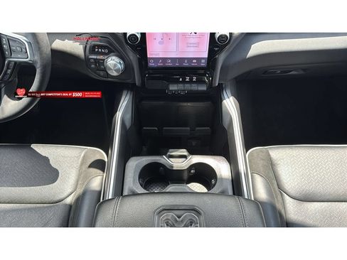 Used 2025 RAM 1500 Laramie AWD/4WD image 26