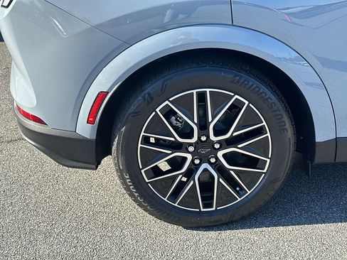 New 2025 Ford Mustang Mach-E Premium image 39