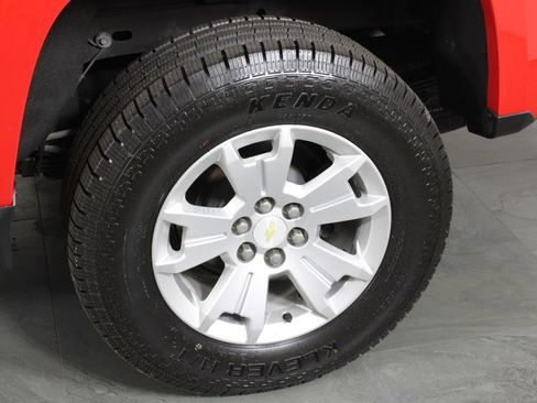 Used 2018 Chevrolet Colorado LT image 11