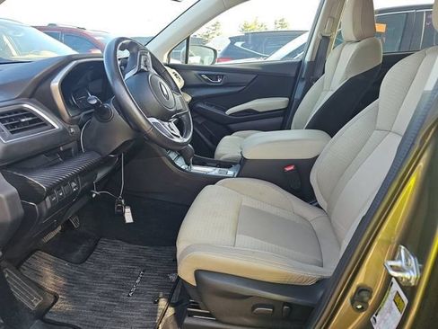 Used 2025 Subaru Ascent Premium AWD/4WD image 5