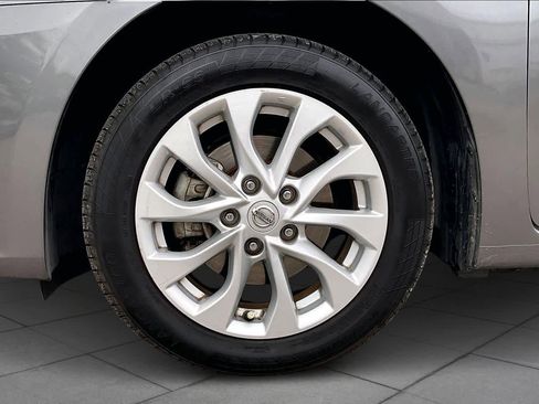 Used 2019 Nissan Sentra SV image 10