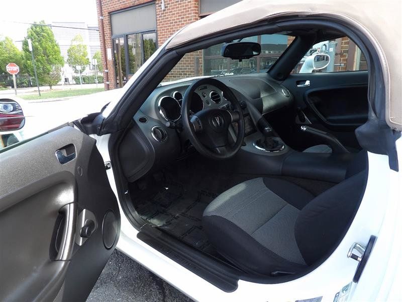 Used 2009 Pontiac Solstice Convertible RWD image 10