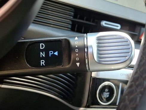 Used 2024 Hyundai Ioniq 5 Limited RWD image 17