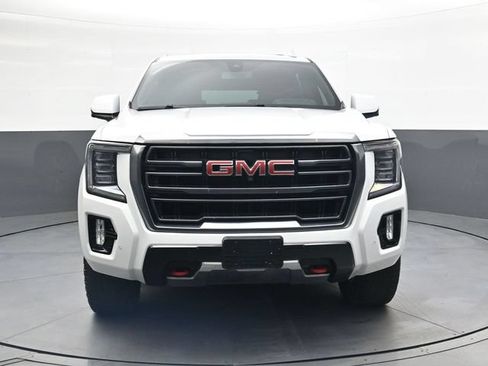Used 2021 GMC Yukon XL AT4 w/ Rear Media and Nav Package AWD/4WD image 10
