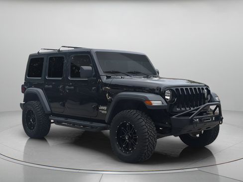 Used 2018 Jeep Wrangler Unlimited Sport S AWD/4WD image 38