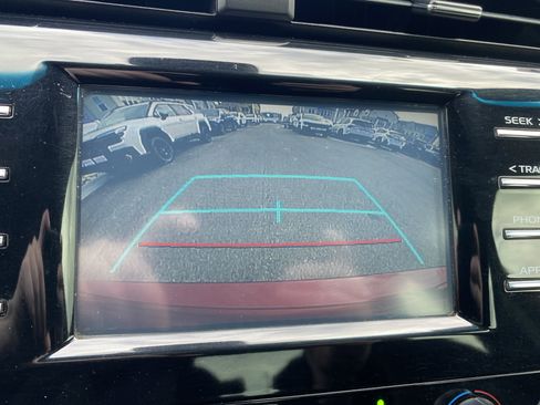 Used 2019 Toyota Camry LE image 31