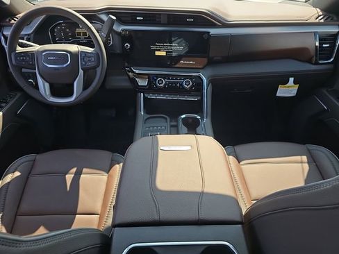New 2025 GMC Sierra 2500 Denali w/ Denali Reserve Package image 21