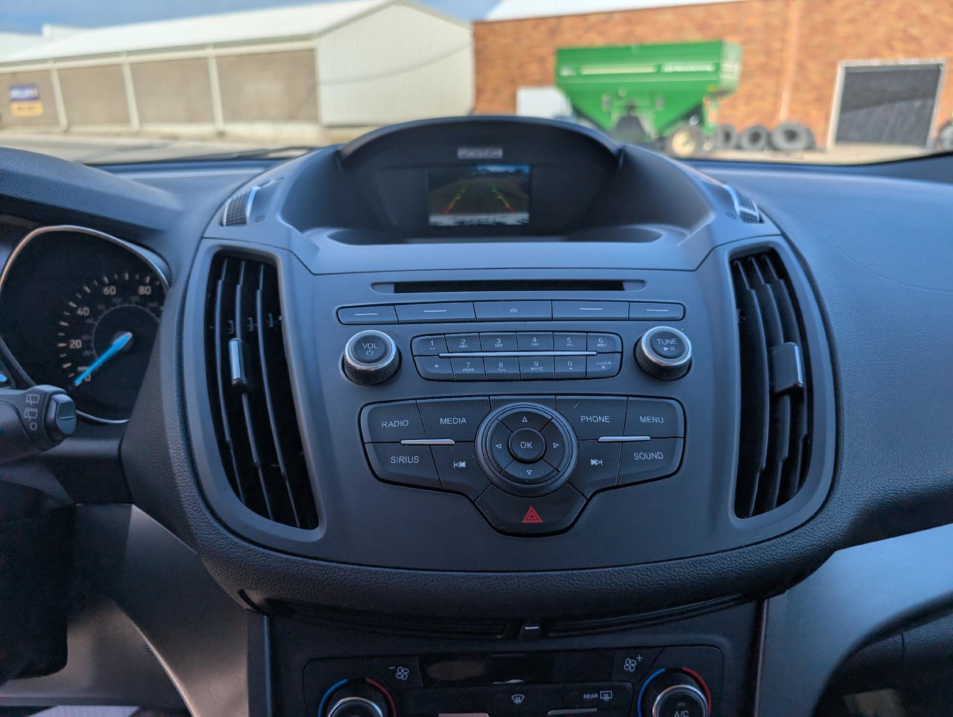 Used 2017 Ford Escape SE FWD image 26