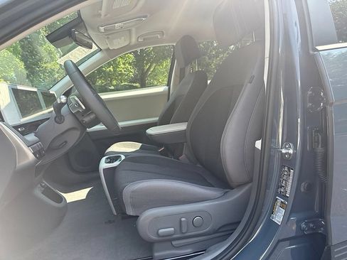 Used 2024 Hyundai Ioniq 5 SEL RWD image 12