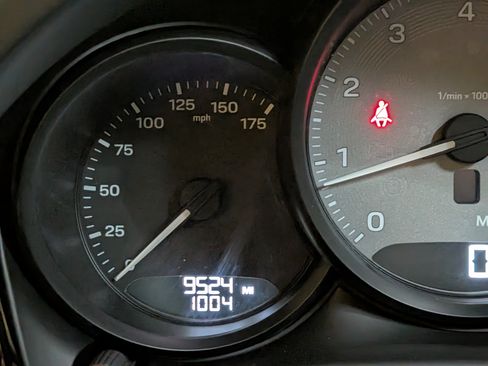 Certified 2025 Porsche Macan S AWD/4WD image 73