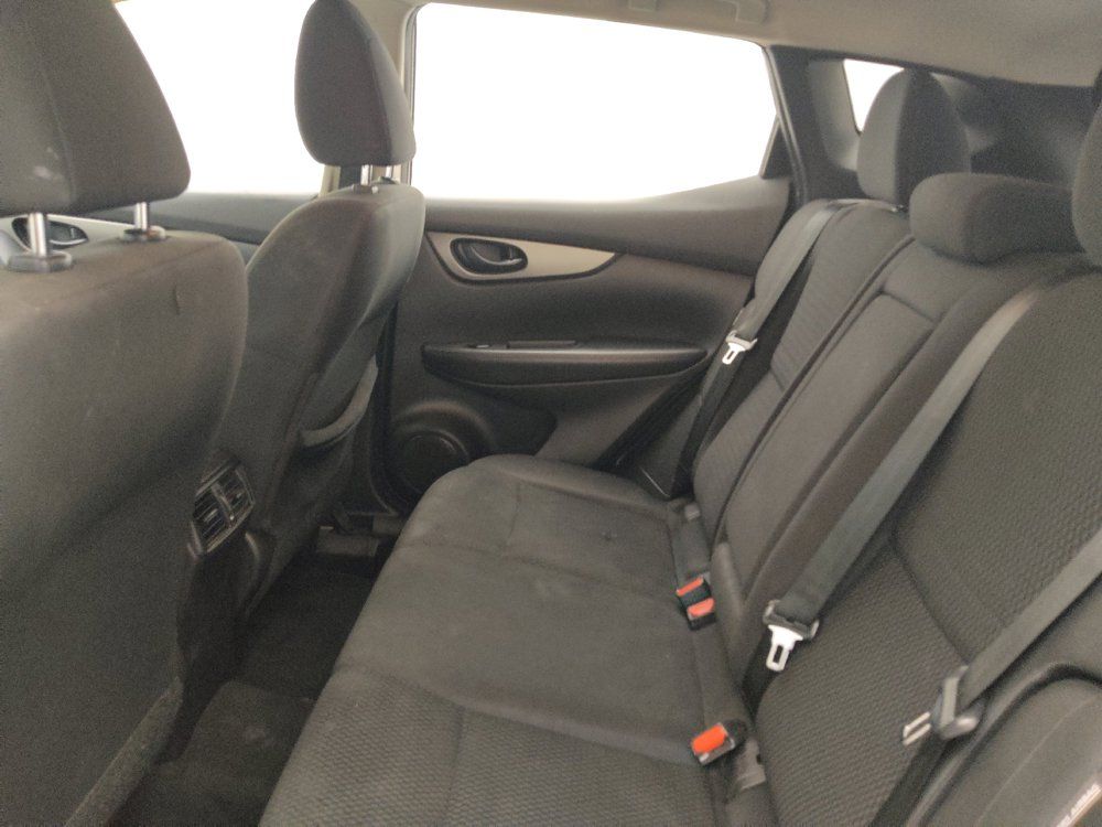 Used 2021 Nissan Rogue Sport S FWD image 18