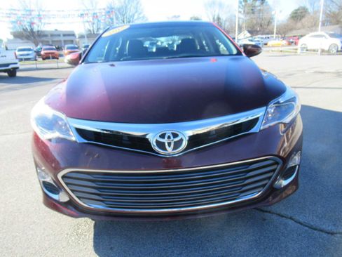 Used 2015 Toyota Avalon XLE Premium image 11