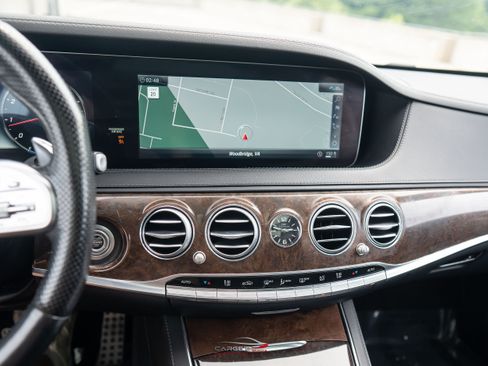 Used 2019 Mercedes-Benz S 63 AMG S 4MATIC Sedan image 30