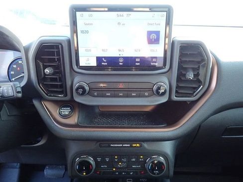 Used 2023 Ford Bronco Sport Outer Banks w/ Tech Package image 15