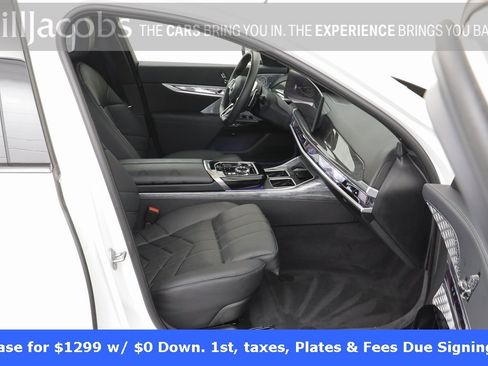 Certified 2025 BMW 760i xDrive w/ Executive Package image 22