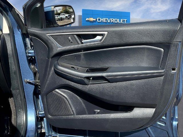 Used 2019 Ford Edge SEL w/ Equipment Group 201A FWD image 30