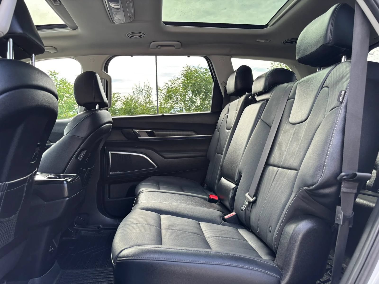 Used 2025 Kia Telluride SX AWD/4WD image 17