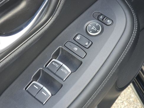 Used 2024 Honda HR-V EX-L image 26