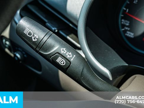 Used 2024 Chevrolet Malibu LT FWD image 34