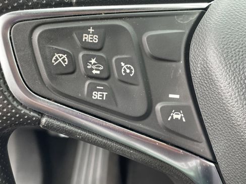 Used 2025 Chevrolet Malibu LT image 13