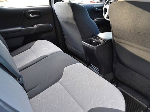 Used 2021 Toyota Tacoma TRD Sport image 31