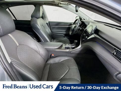 Used 2024 Toyota Camry XSE w/ Navigation Package FWD image 36