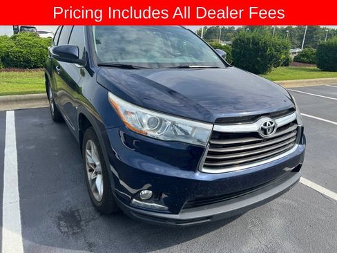 Used 2015 Toyota Highlander Limited AWD/4WD image 3