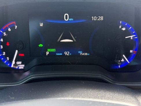 Used 2020 Toyota Corolla LE FWD image 30