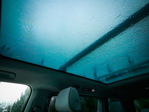 Used 2025 Volkswagen ID. Buzz 1st Edition image 26