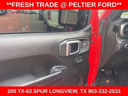 Used 2023 Jeep Gladiator Sport image 8