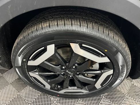 Certified 2023 Kia Telluride S w/ S Sunroof Package image 34