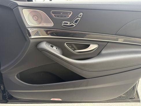 Used 2020 Mercedes-Benz S 560 S 560 image 48