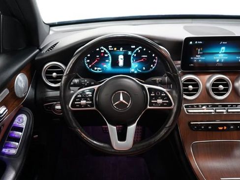 Used 2021 Mercedes-Benz GLC 300 4MATIC image 13