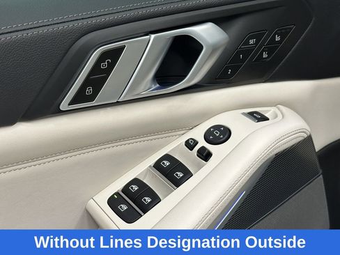 Used 2021 BMW X5 sDrive40i w/ M Sport Package image 11