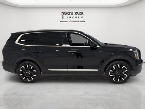Used 2025 Kia Telluride SX Prestige AWD/4WD image 6