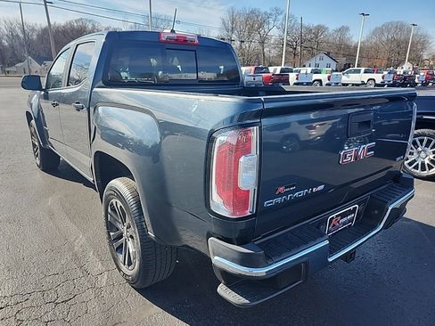 Used 2020 GMC Canyon SLE w/ Elevation Edition image 5