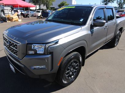 Used 2022 Nissan Frontier SV